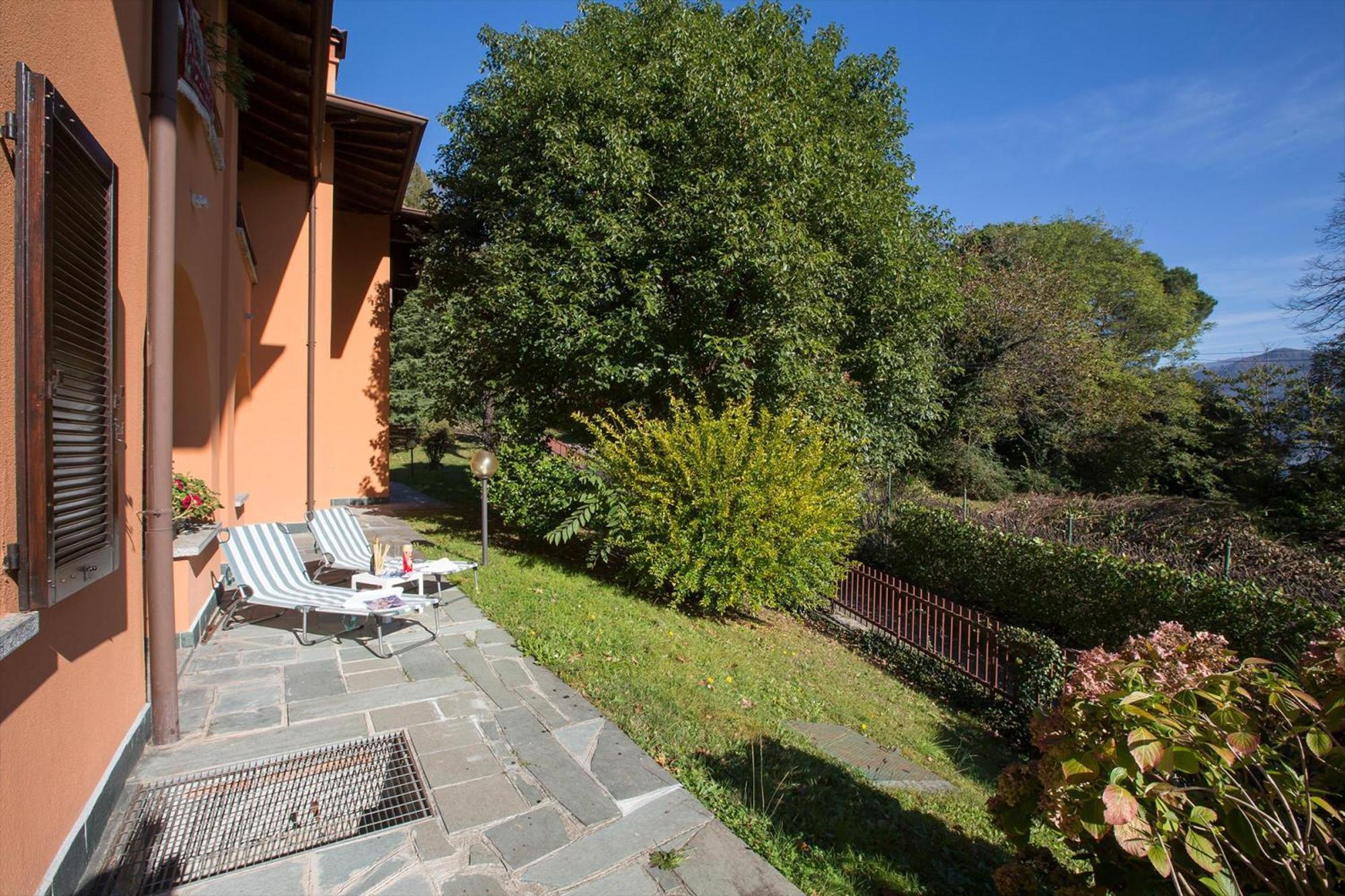 Apartamento Menaggio Poggio Fiorito Loggetta Exterior foto